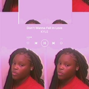 Meet your Posher, Danesha